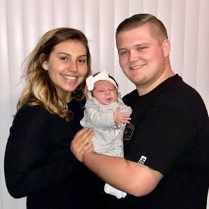 Meet your Posher, Samantha